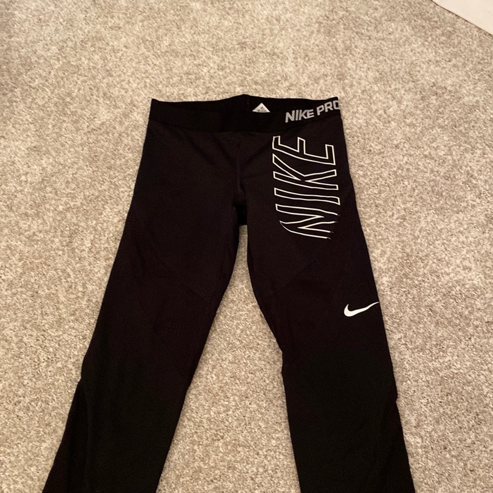 nike black leggings